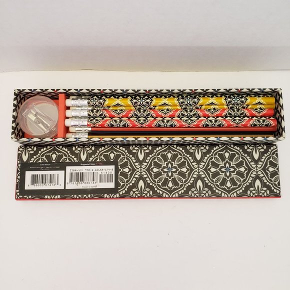 Vera Bradley Pencil Set Barcelona 8 Pencils 1 Sharpener - Picture 2 of 5